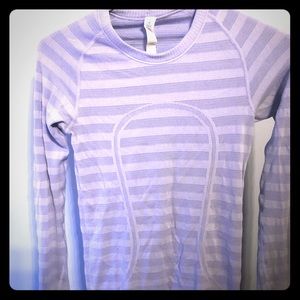 Lululemon shirt